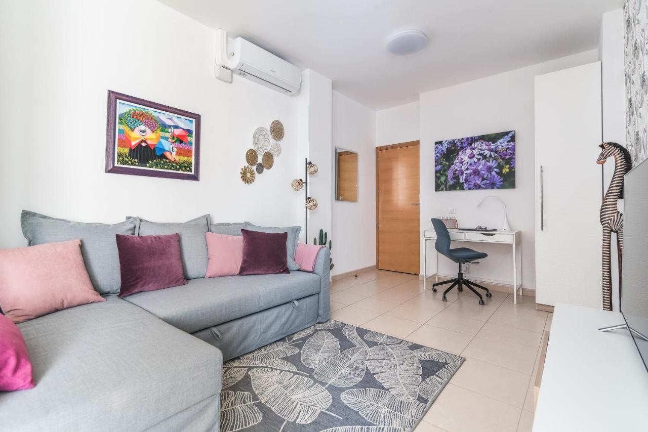 Home2Book El Perenquen Las Canteras Las Palmas Exterior photo